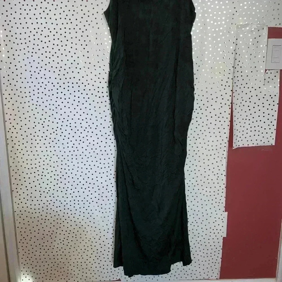 Good American Maxi Dress Tight - Picture 2 of 6